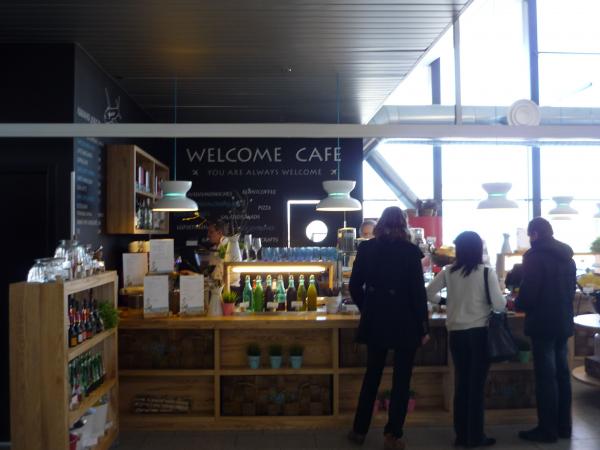 Welcome Cafe obslužný pult